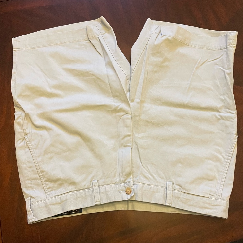 EUC Size 36 Ralph Lauren light blue dress shorts 9inch inseam